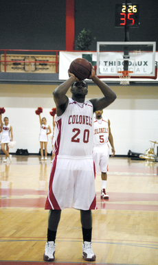 Sophomore guard Fred Hunter prepares to make a free throw during the March 6 game against Lamar University.