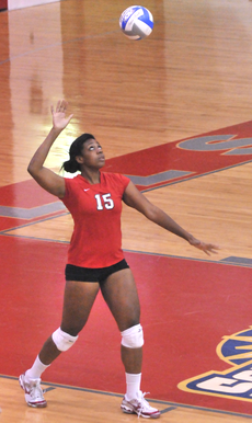 Sophomore Jasmine Harris serves the ball during a match against UTSA.