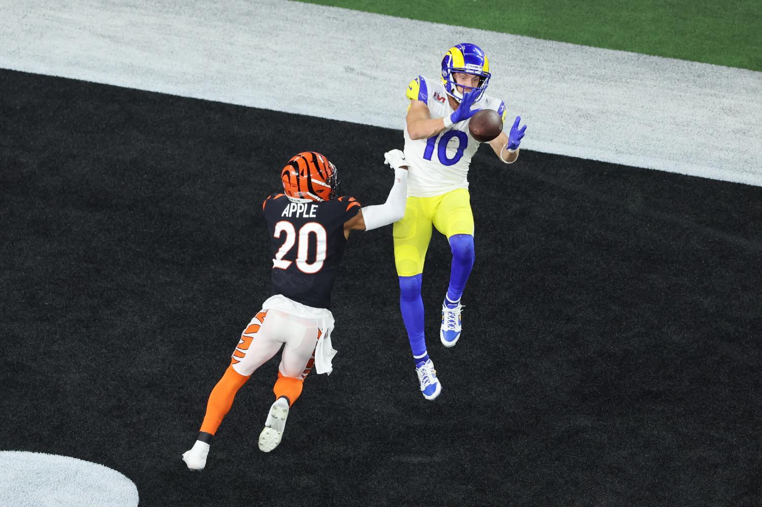 Super Bowl Live: Bengals take lead over Rams, 20-16