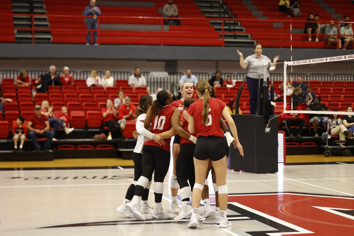 Nicholls+volleyball+sweeps+two-game+series+against+Texas+A%26M-Commerce+for+second+conference+win