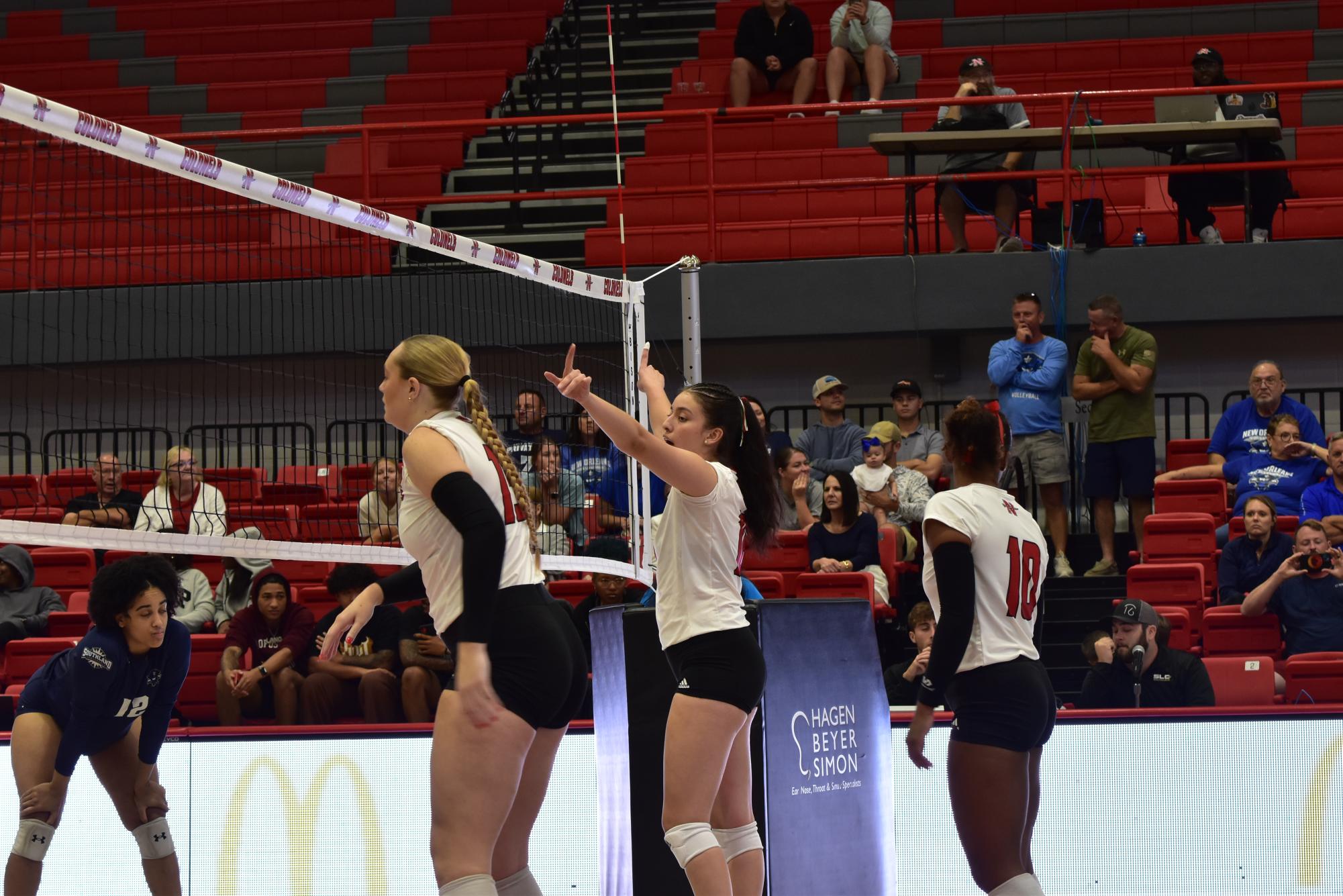 Nicholls volleyball impresses in conference sweep