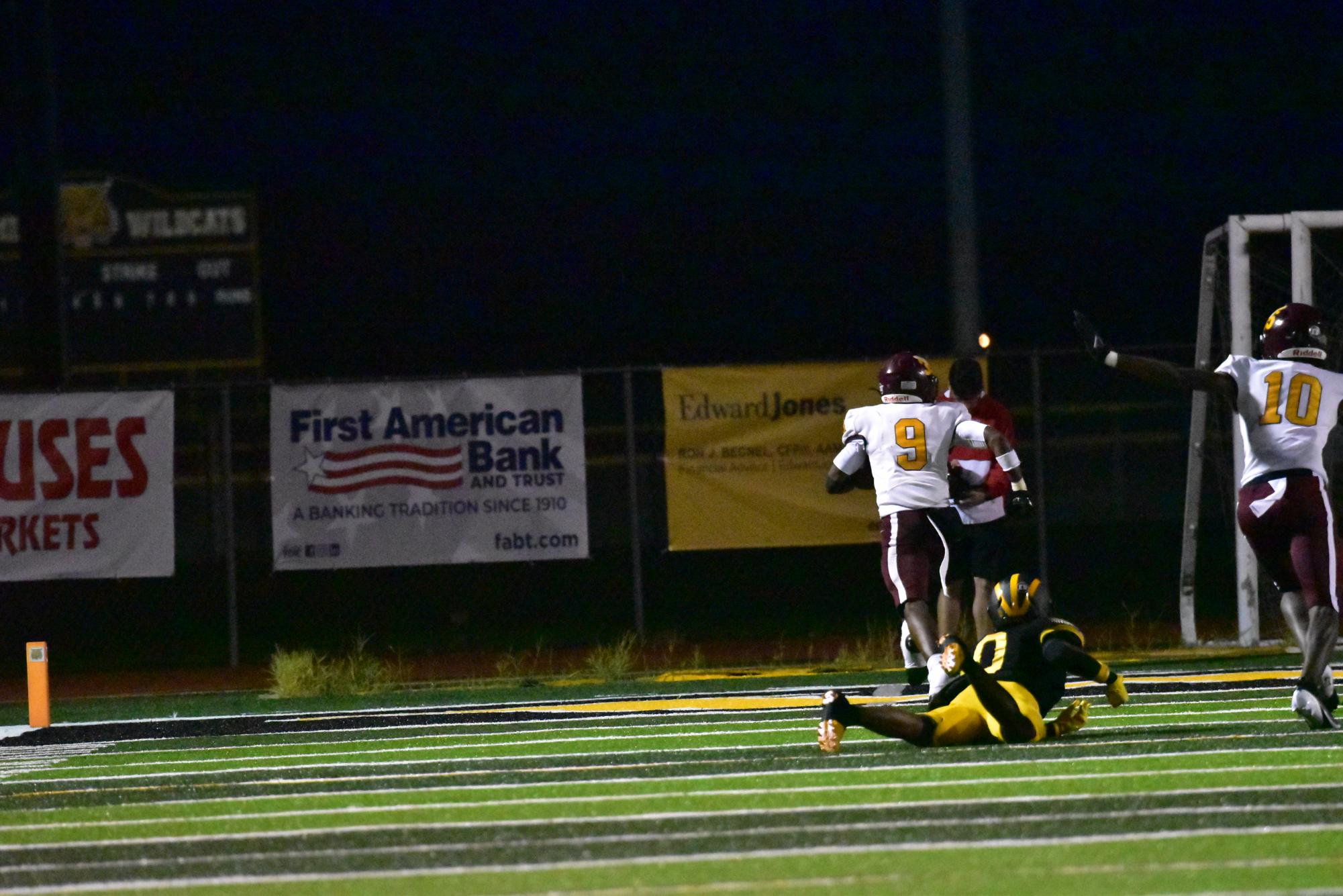 Pictures: St. James vs McDonogh 35 Oct. 17