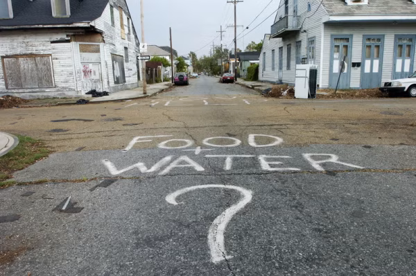 "FOOD WATER?" Linda Rosier/NY Daily News Archive. 