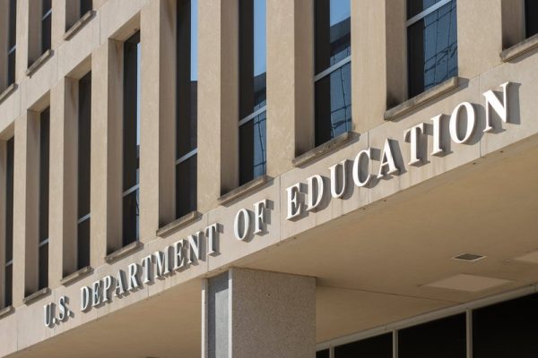 From Student Visas to Ukraine: Five Key Political Updates