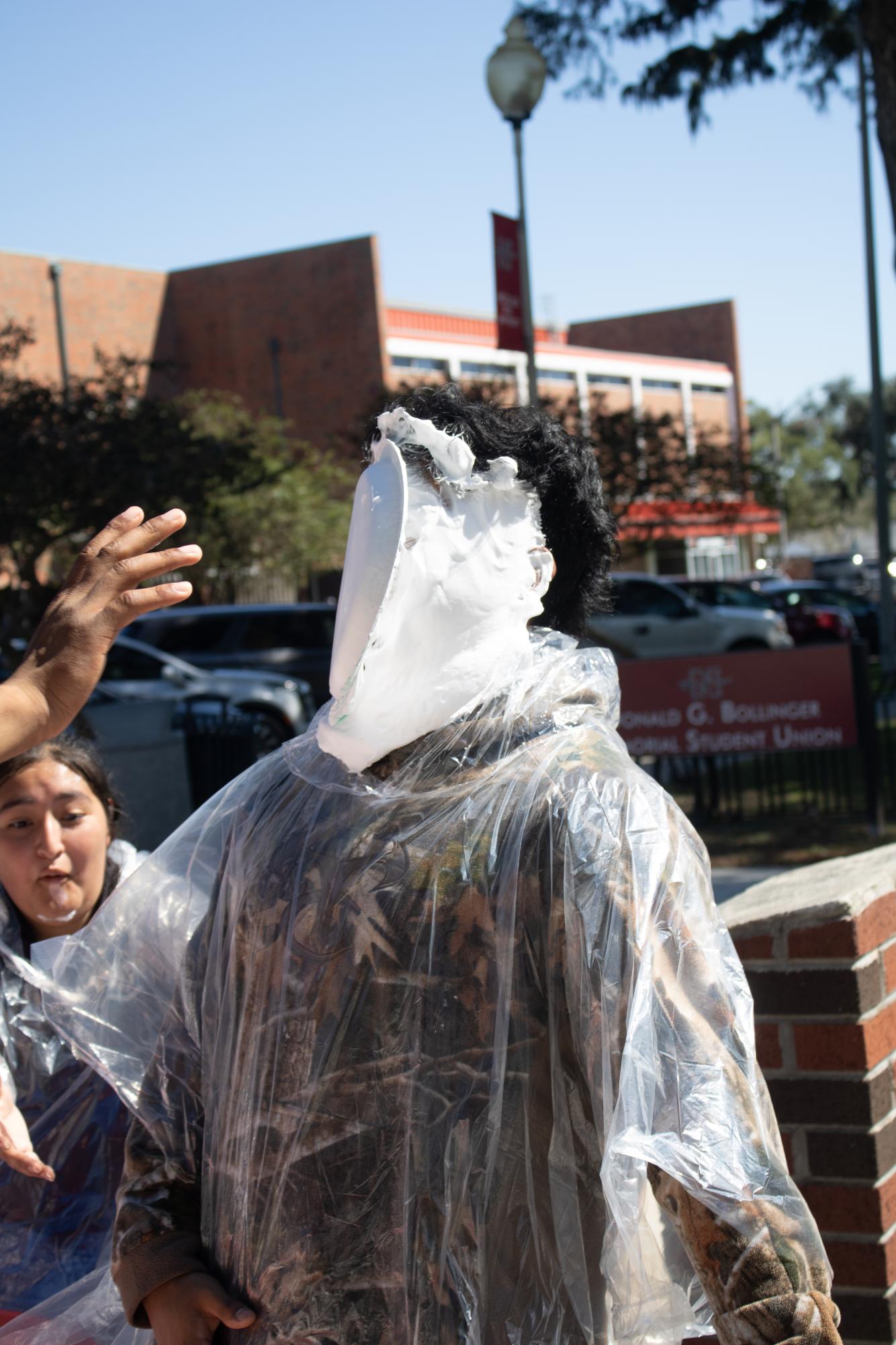 Alpha Psi Lambda Pie-A-Jag: A photo gallery